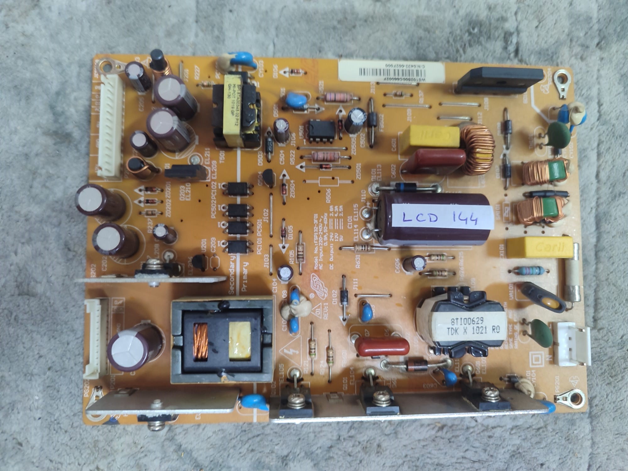 LCD 144